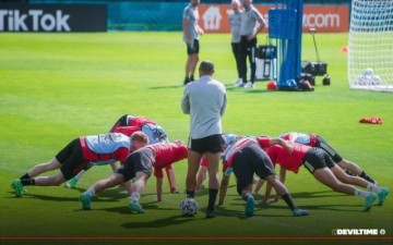 开云官网官方-【前瞻】阿扎尔首发，比利时礼让榜首放生芬兰？